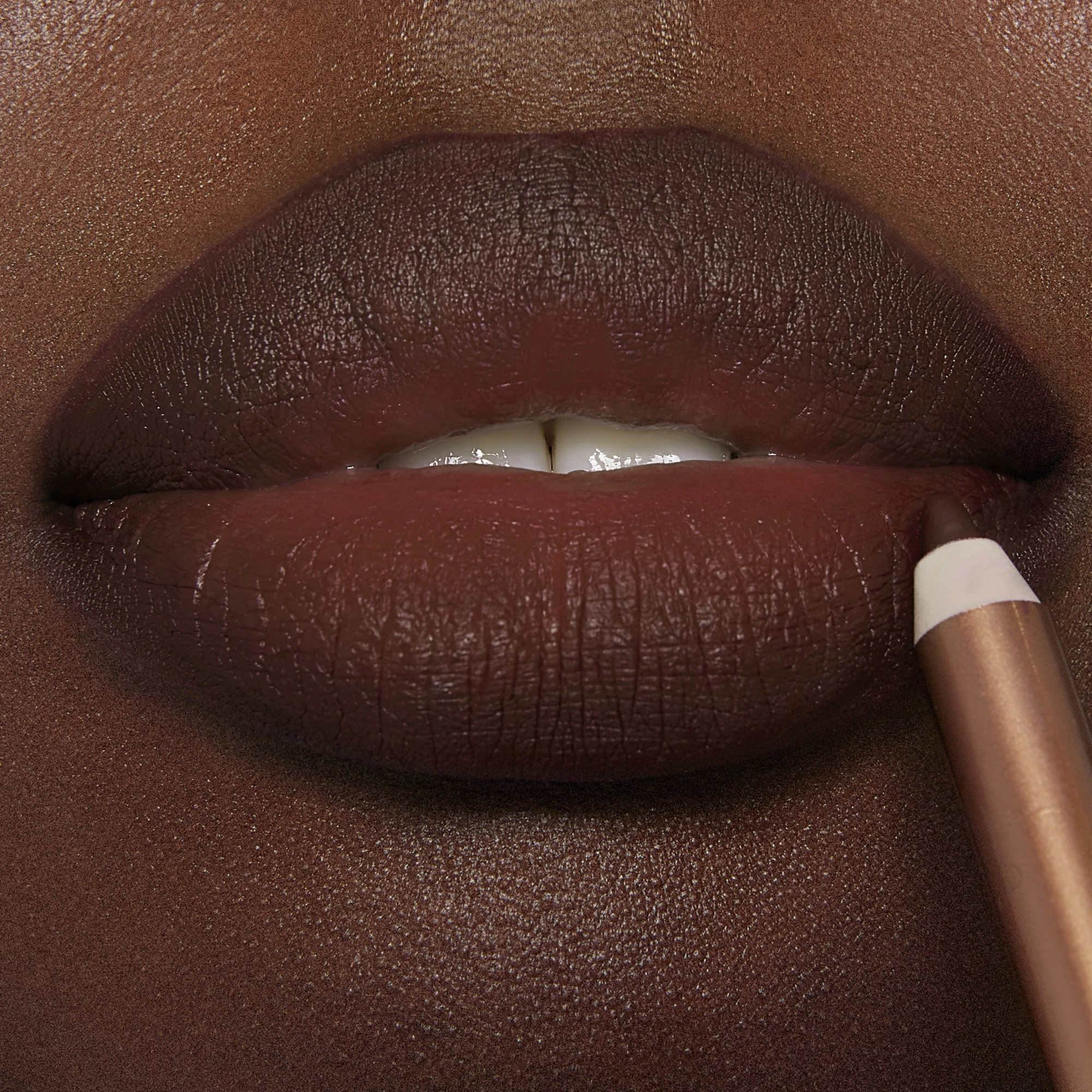 Charlotte Tilbury Lip Cheat Lip Liner in Pillow Talk Intense - Deep Tawny Brown - Image 2