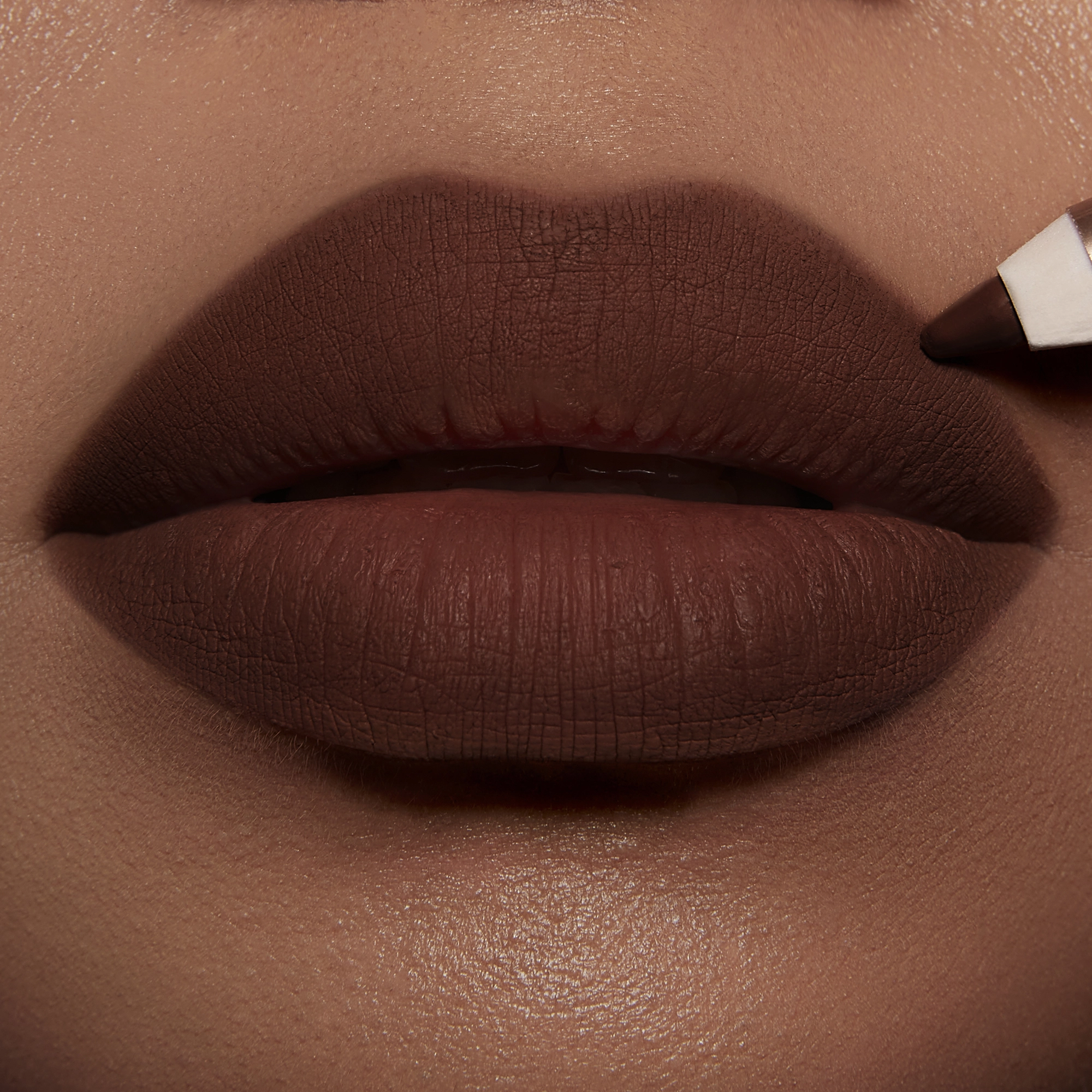 Charlotte Tilbury Lip Cheat Lip Liner in Pillow Talk Intense - Deep Tawny Brown - Image 3