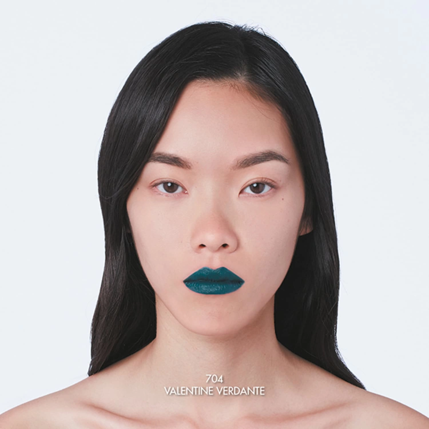 Gucci Velvet Matte Lipstick Color: 704 Valentine Verdante - Imperial Green - Image 2