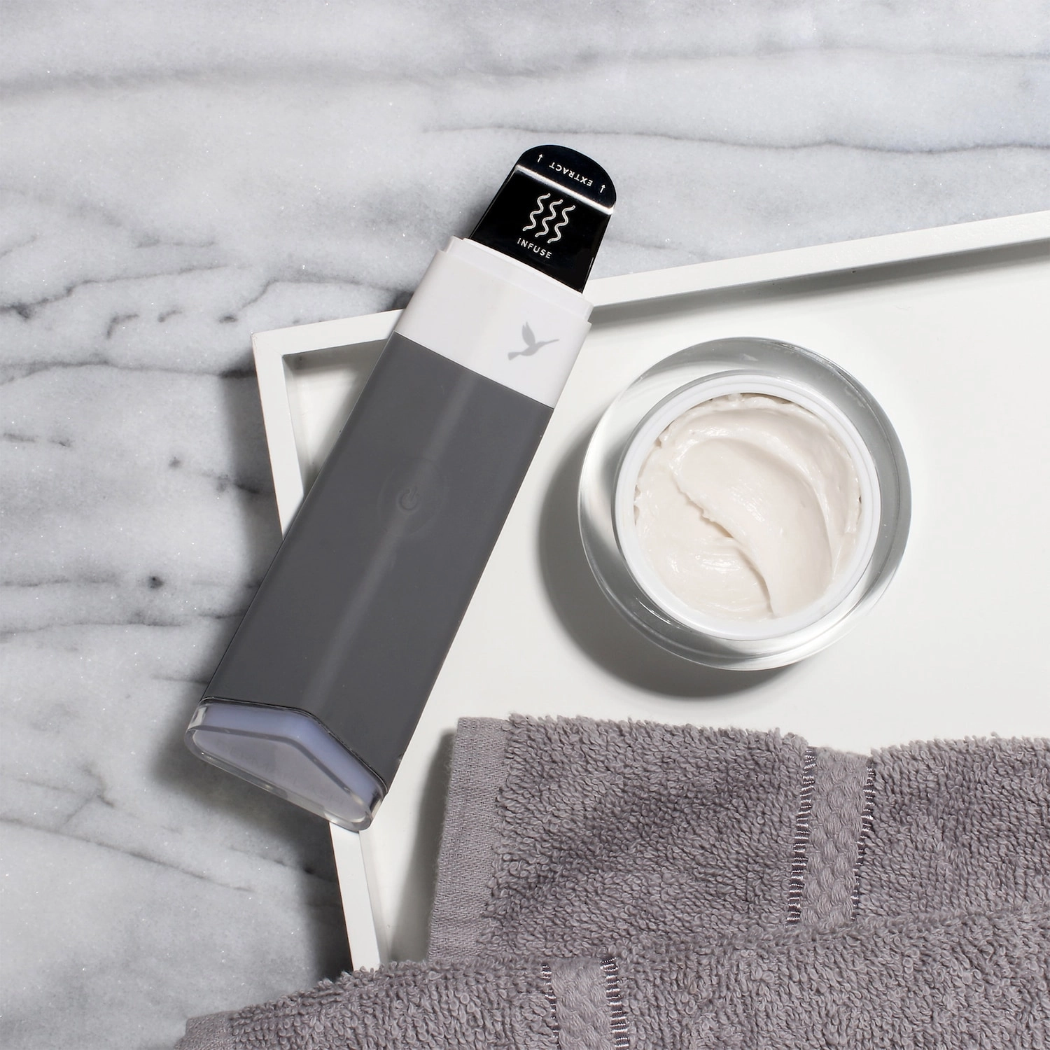 DERMAFLASH DERMAPORE Ultrasonic Pore Extractor & Serum Infuser - Charcoal - Image 4