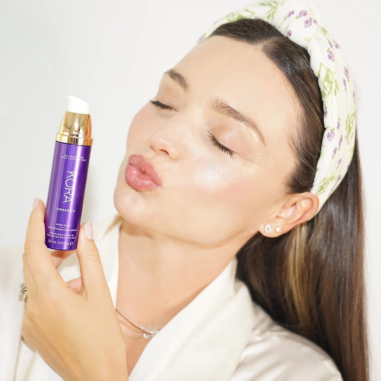 KORA Organics Noni Night AHA Pore & Resurfacing Serum 1.01 oz/30 mL - Image 6