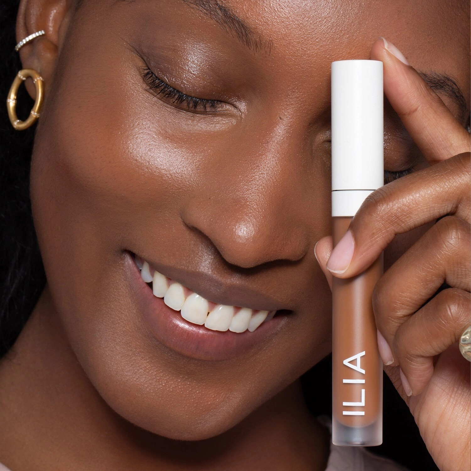 ILIA True Skin Serum Concealer with Vitamin C - Color: Cassia SC8 - Image 3