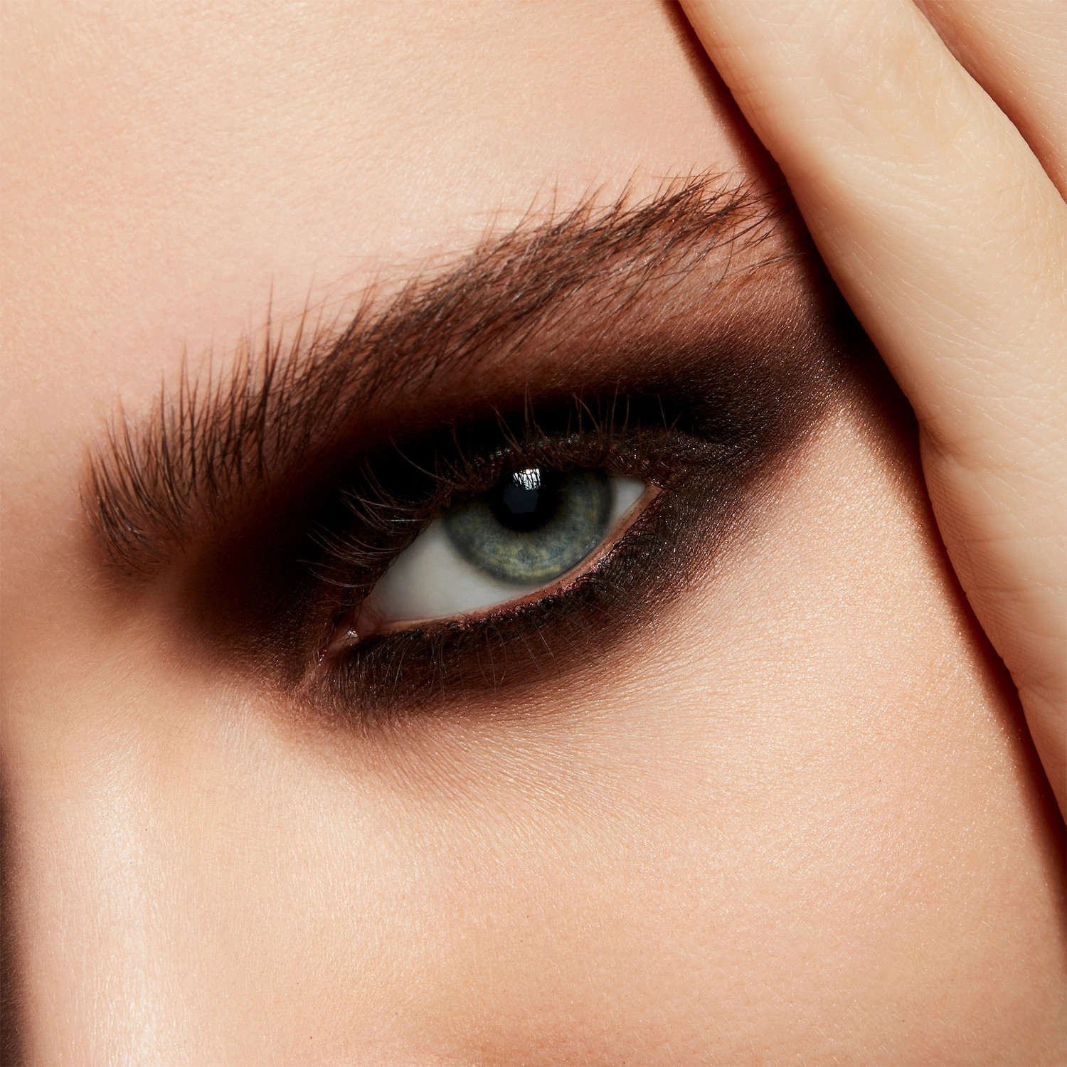 MAC Cosmetics Powder Kiss Soft Matte Eye Shadow - Give A Glam - Image 7