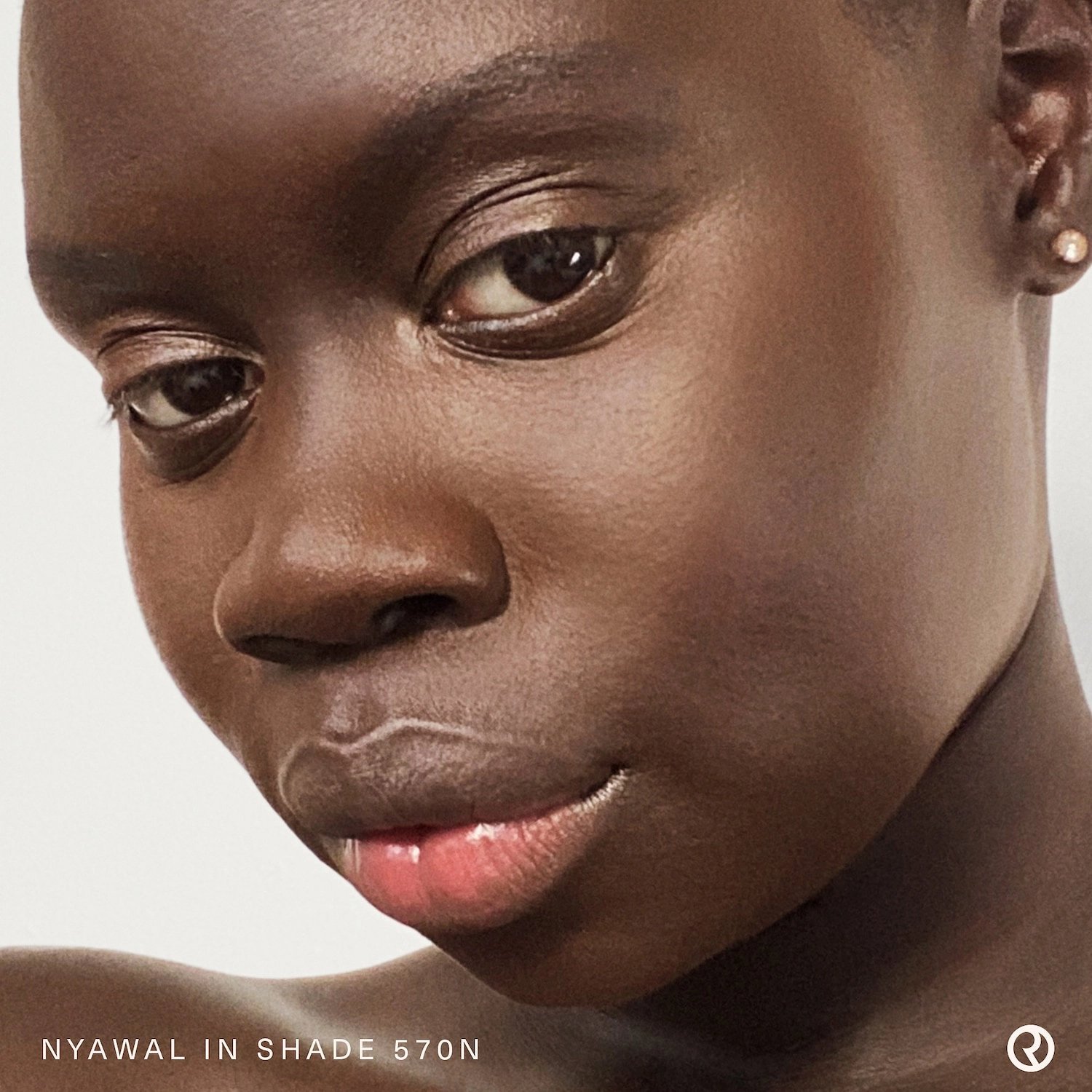 Rare Beauty by Selena Gomez Liquid Touch Brightening Concealer 570 N - Deep with Neutral Blue Undertones - Image 2