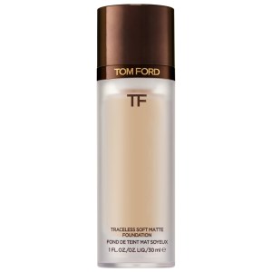 TOM FORD Traceless Soft Matte Foundation Color: 5.5 Bisque - Medium, Warm Yellow Undertone