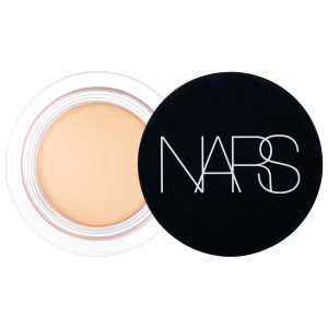NARS Soft Matte Complete Concealer - Café Au Lait L2.4 - Light, Neutral Undertones