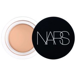 NARS Soft Matte Complete Concealer Color: Tiramisu - M1.75 - Medium with Neutral Undertones