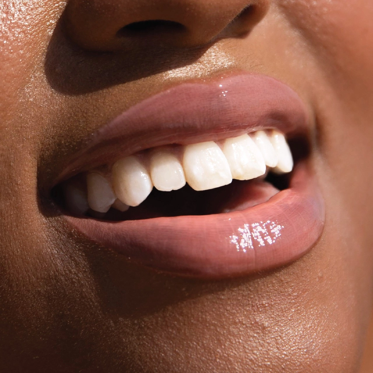 Tower 28 Beauty ShineOn Lip Jelly Non-Sticky Gloss Color: Oat - Semi-Sheer, Milky Peachy Pink Vegan - Image 8