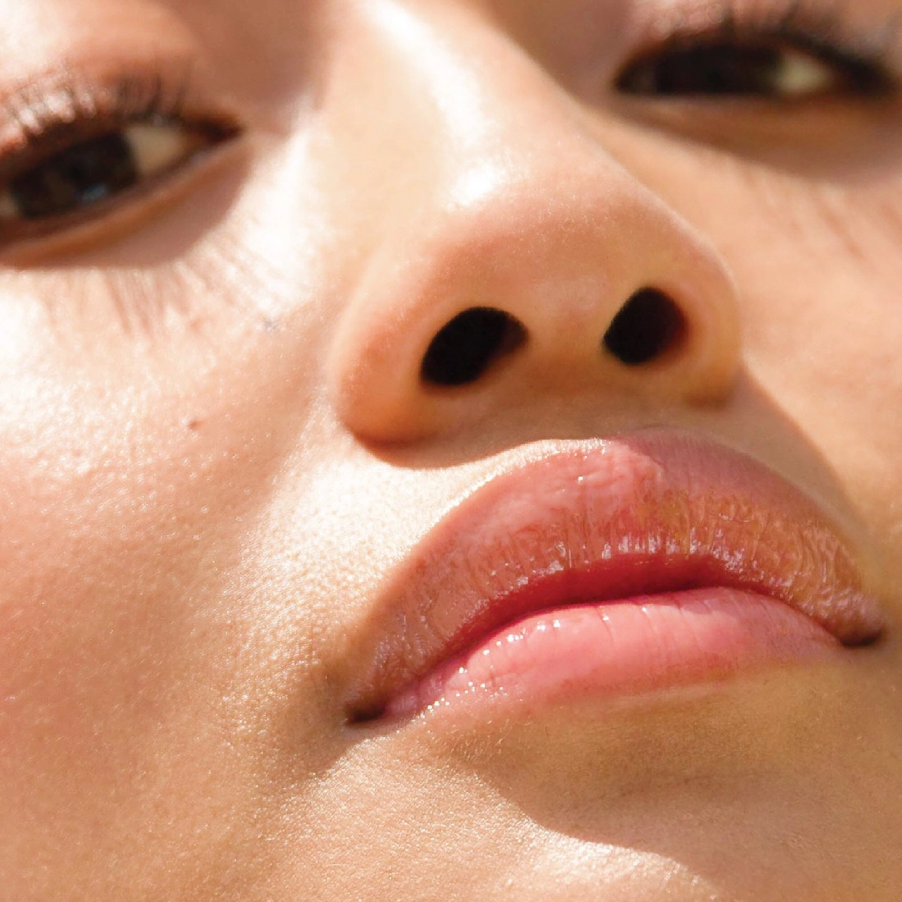 Tower 28 Beauty ShineOn Lip Jelly Non-Sticky Gloss Color: Oat - Semi-Sheer, Milky Peachy Pink Vegan - Image 4