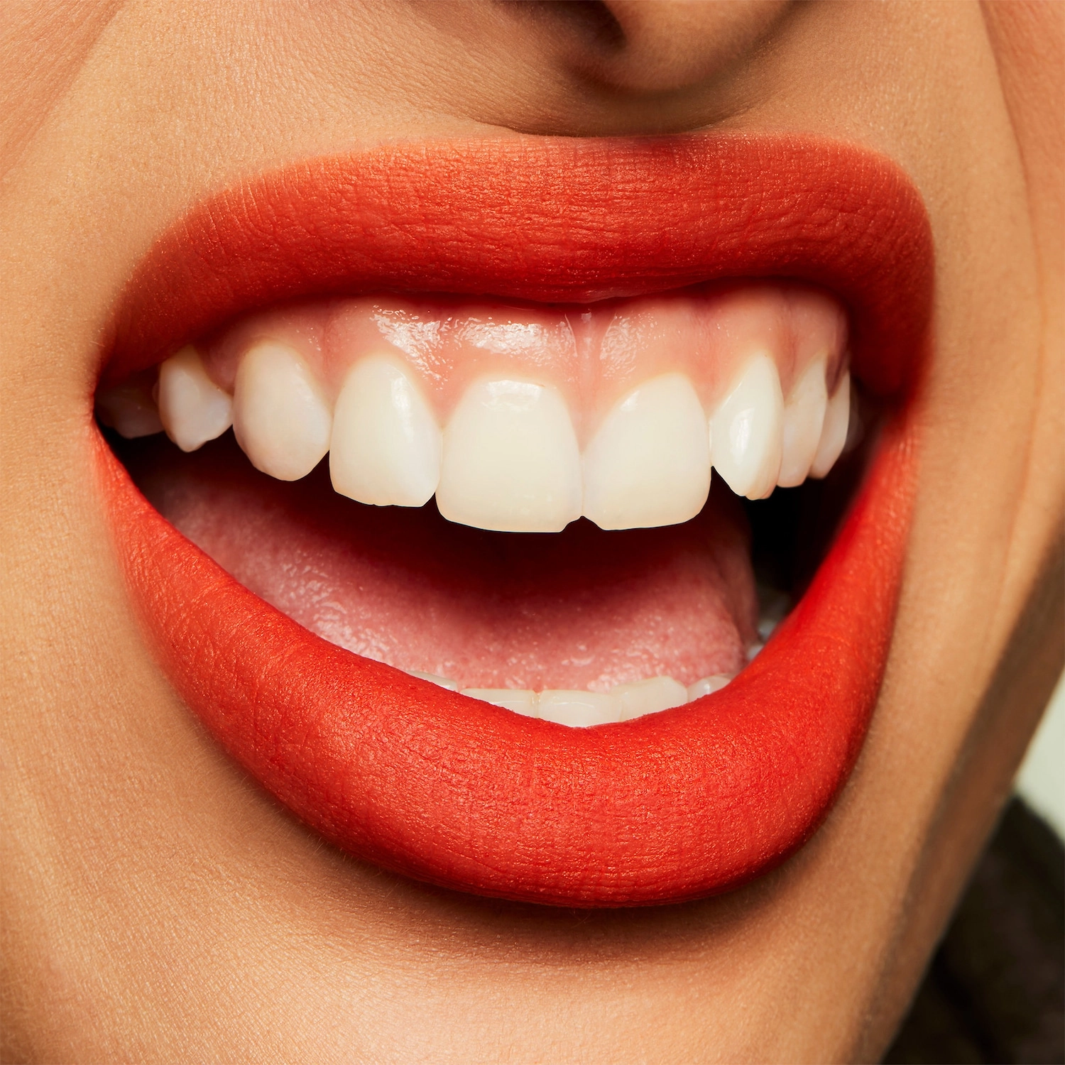 MAC Cosmetics Powder Kiss Liquid Lipcolour in Resort Season - Bright Orange - Image 5