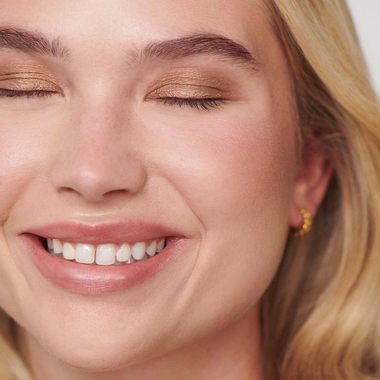 ILIA Liquid Powder Eye Shadow Tint - Sheen Copper Bronze Vegan Metallic Finish Clean Fragrance Free - Image 5