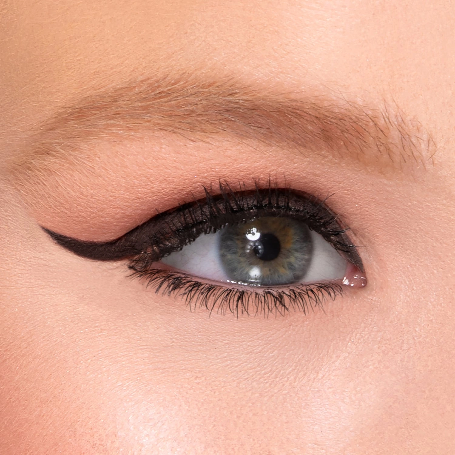 Too Faced Killer Liner 36 Hour Waterproof Gel Eyeliner in Killer Espresso - Image 3
