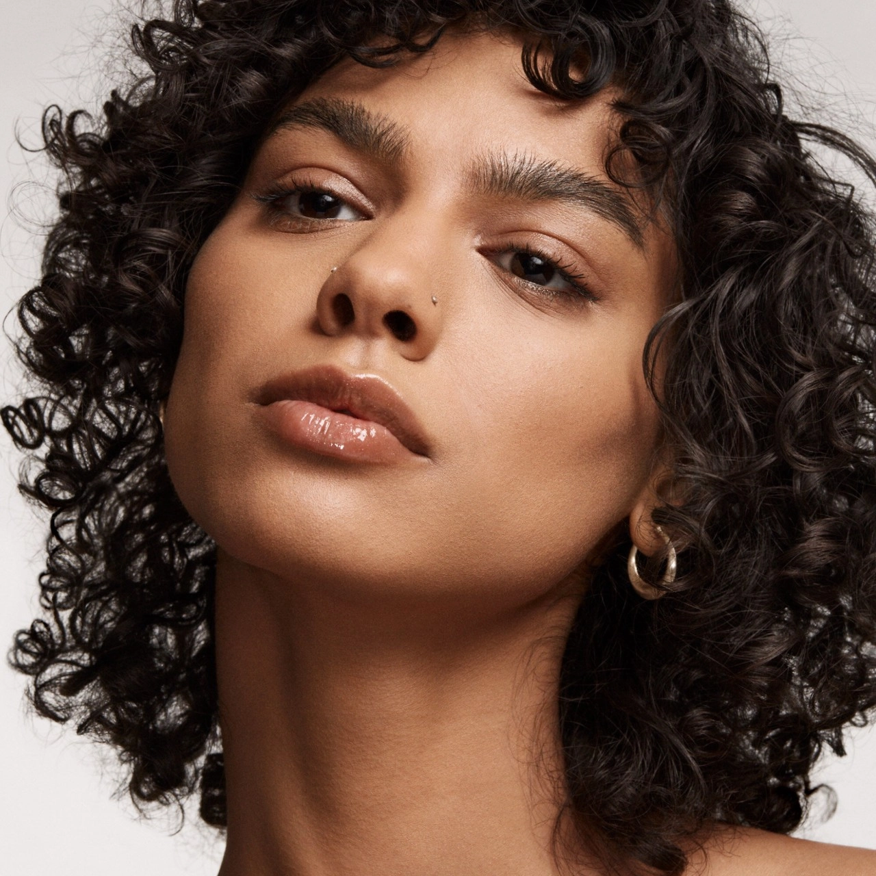 Fenty Beauty by Rihanna Pro Filt’r Soft Matte Longwear Powder Foundation 310 - Medium to Tan, Warm Yellow Undertones - Image 2