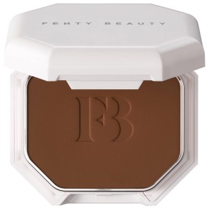 Fenty Beauty by Rihanna Pro Filt’r Soft Matte Longwear Powder Foundation 480 - Deep Cool