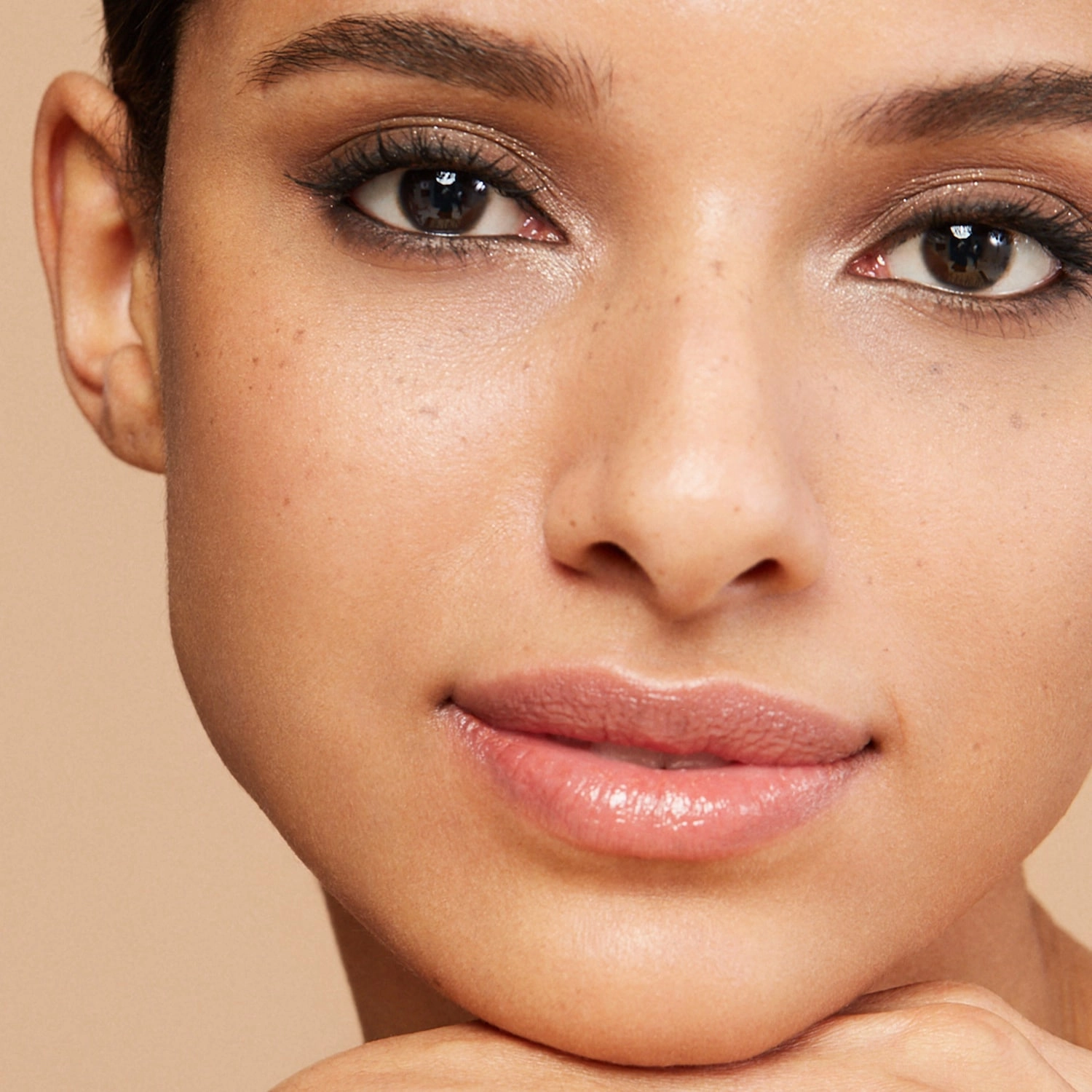 Bobbi Brown Crushed Lip Color in Blush - Cool Blue Toned Pale Pink - Image 6