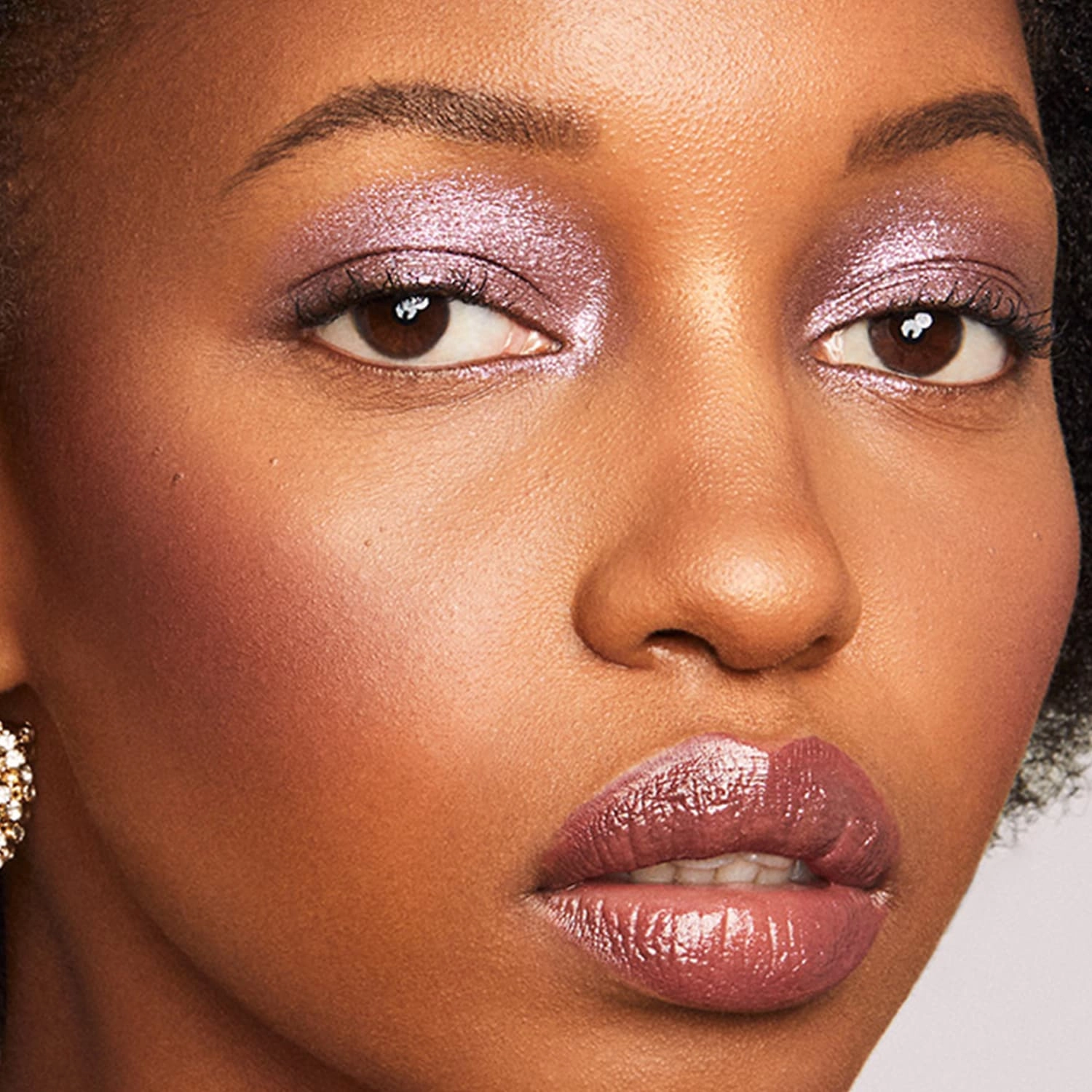 Urban Decay 24/7 Moondust Eyeshadow - Solstice (Red with Green Sparkle) - Image 6