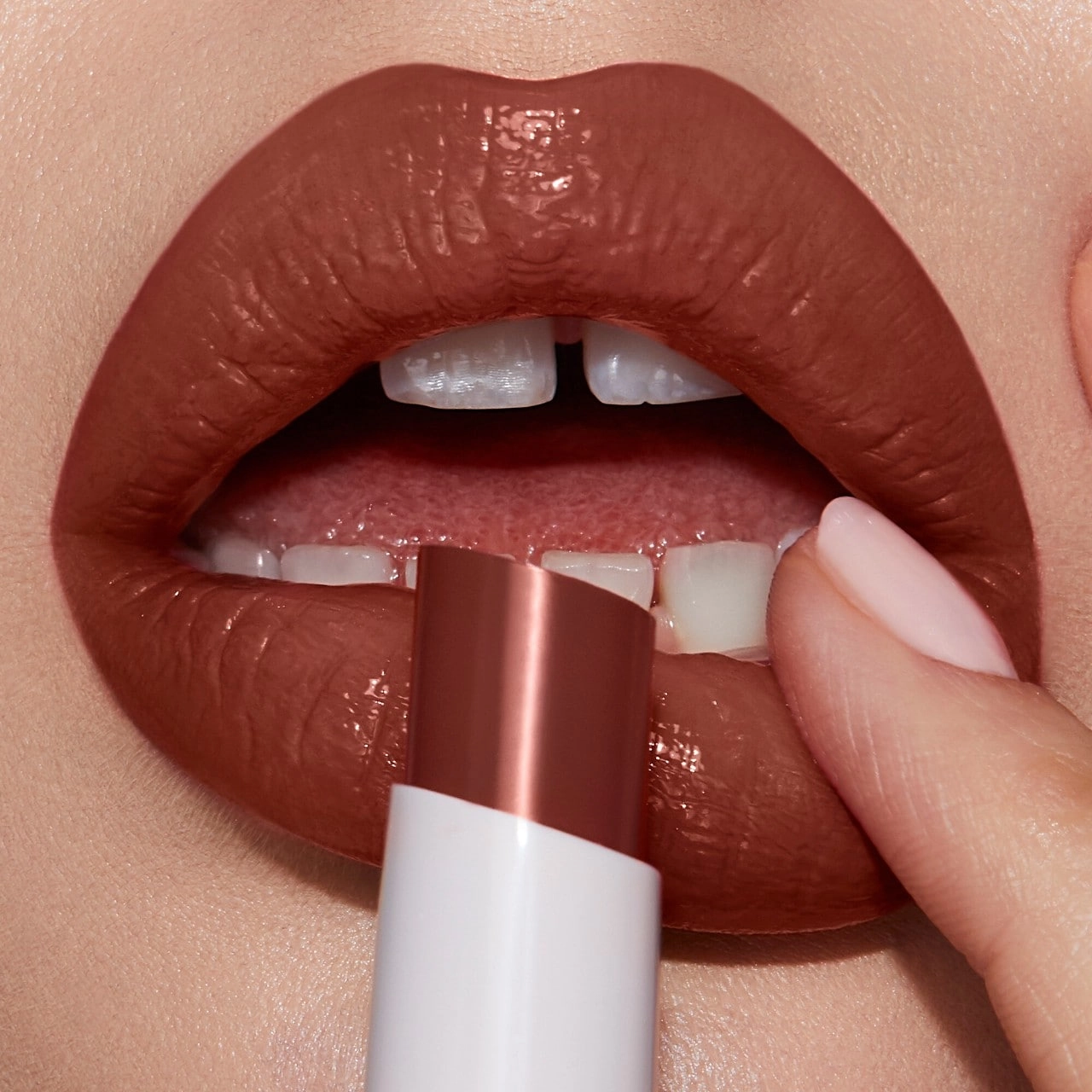 Charlotte Tilbury Hyaluronic Happikiss Lipstick Balm - Passion Kiss, Soft Brown, Vegan - Image 4