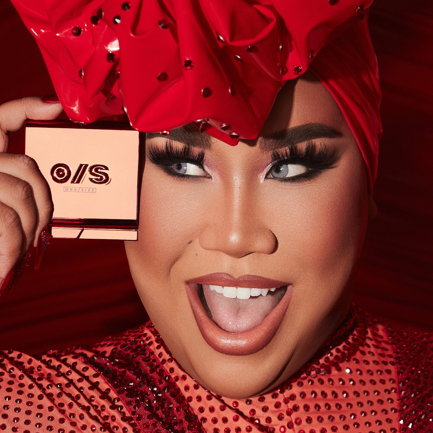 ONE/SIZE by Patrick Starrr Turn Up The Base Versatile Powder Foundation Color: Medium Dark 6 (GO) - Image 8