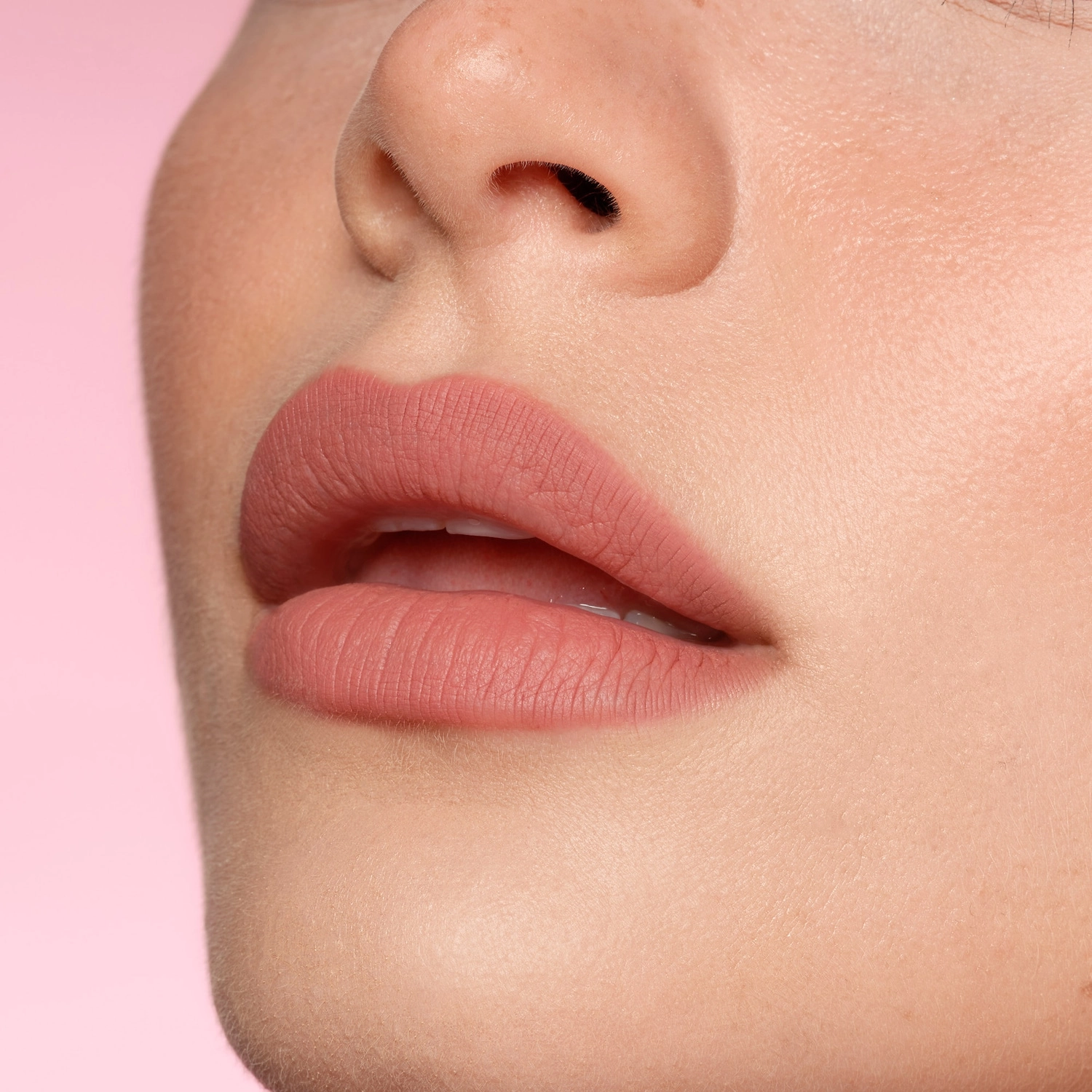 HUDA BEAUTY Lip Contour 2.0 Automatic Matte Lip Pencil - Pinky Brown - Image 3
