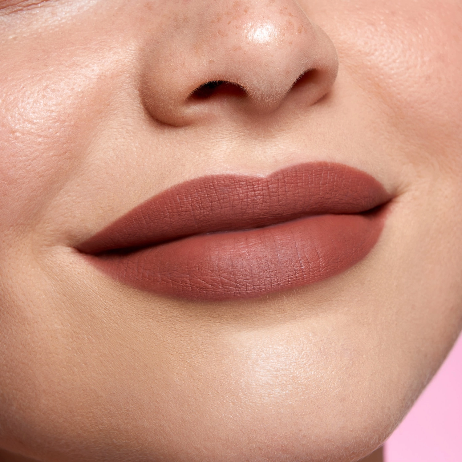 HUDA BEAUTY Lip Contour 2.0 Automatic Matte Lip Pencil - Warm Brown - Image 3