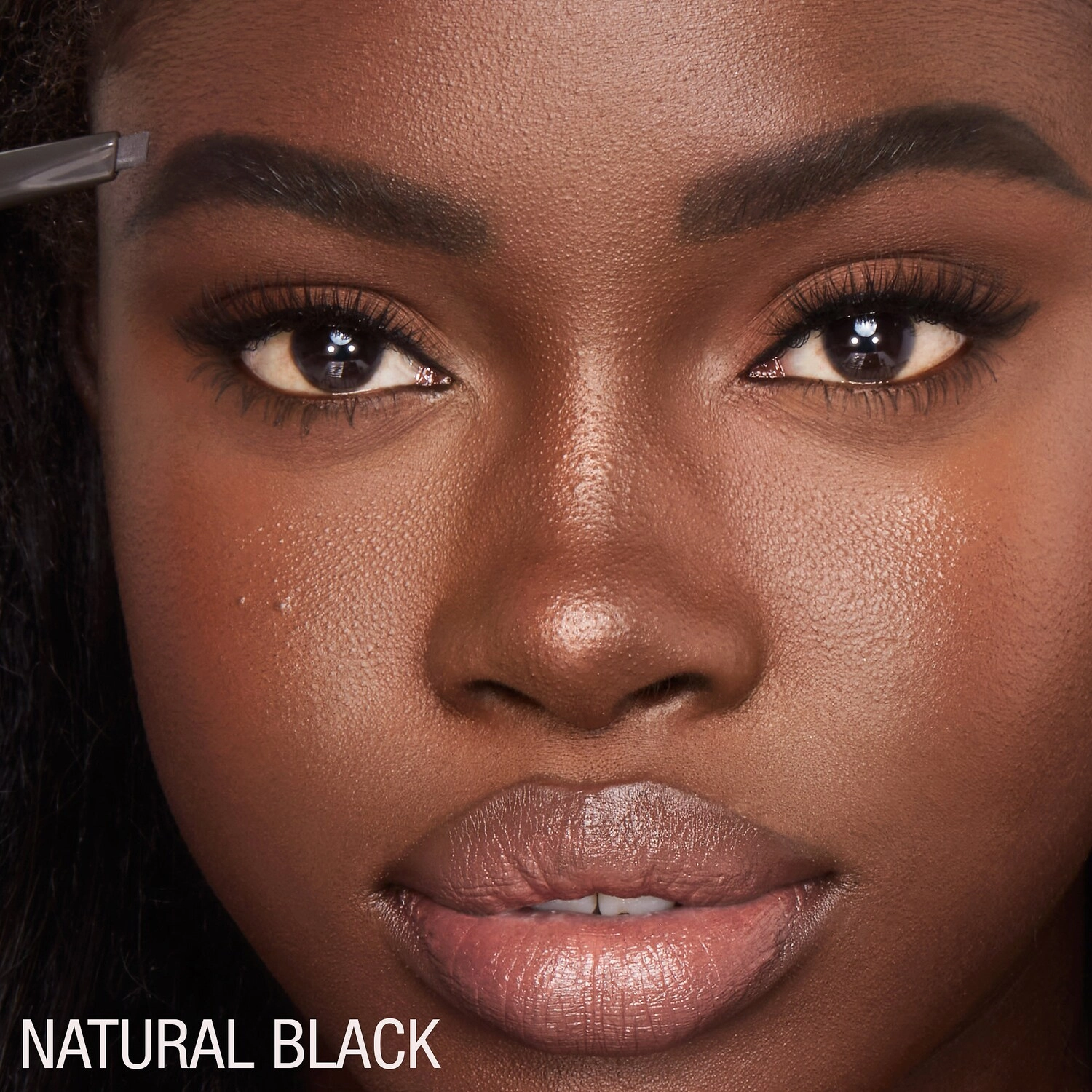 Charlotte Tilbury Brow Lift Natural Black Eyebrow Pencil - Image 4