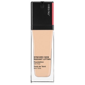 Shiseido Synchro Skin Radiant Lifting Foundation Color: 220 Linen