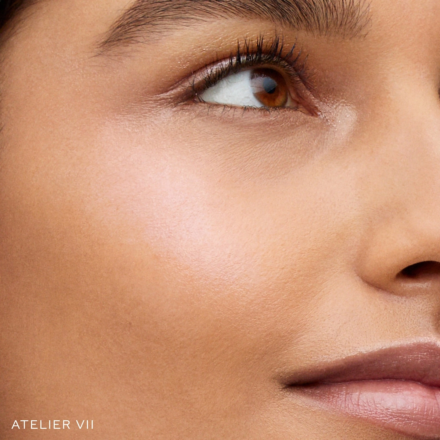Westman Atelier Vital Skin Full Coverage Foundation and Concealer Stick - Atelier VII Medium Honey, Neutral Undertone - Image 3