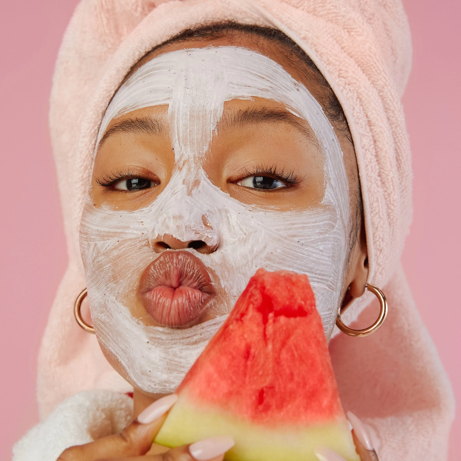 Glow Recipe Watermelon Glow Hyaluronic Clay Pore-Tight Facial Mask 2.03 oz/60 mL - Image 5