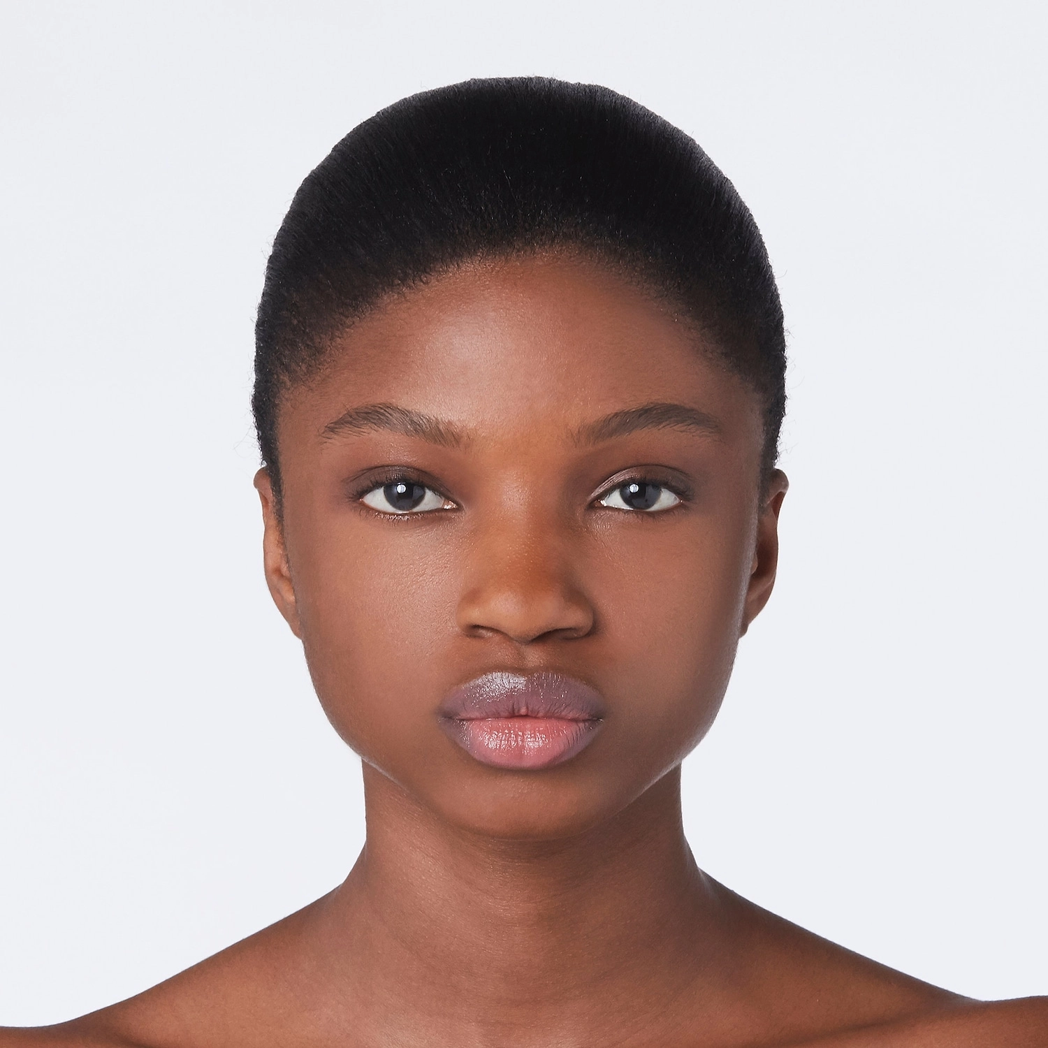 Gucci Rouge à Lèvres Voile Sheer Lipstick Color 213 Love is Better - Image 4