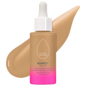 Beautyblender 12-Hour Always on Radiant Skin Tint with Hyaluronic Acid & Niacinamide - Medium 3