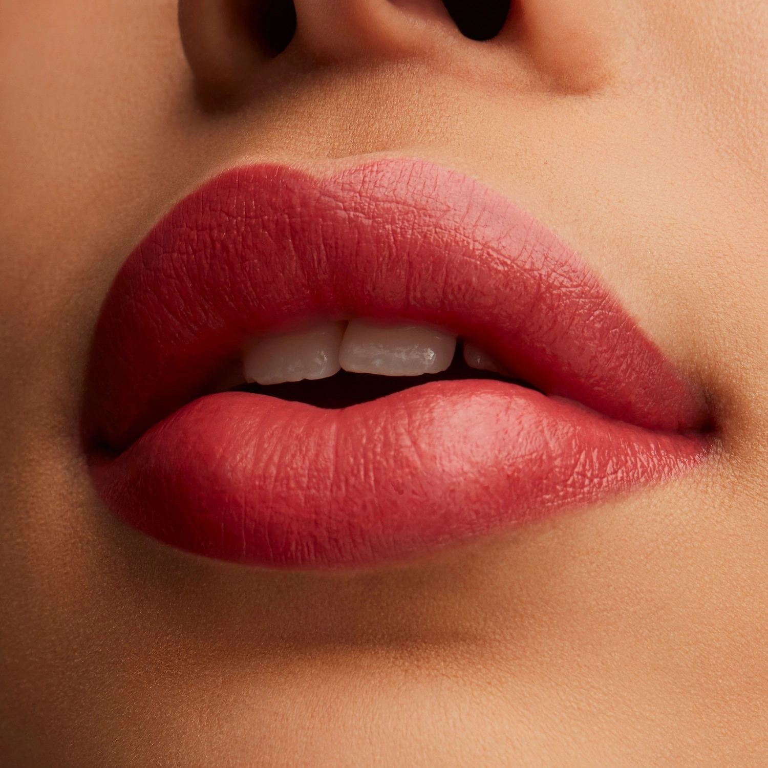 MAC Cosmetics Lustreglass Lipstick in See Sheer - Grapefruit Pink - Image 7