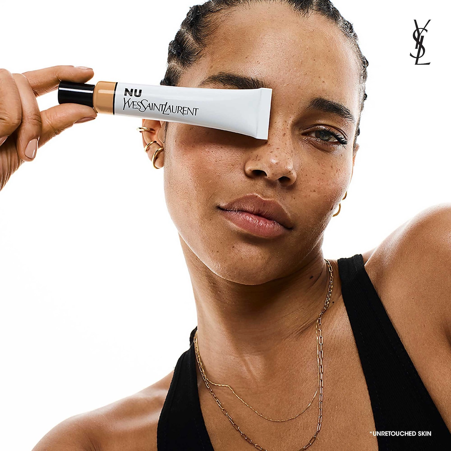 Yves Saint Laurent NU BARE LOOK TINT Hydrating Skin Tint Foundation with Hyaluronic Acid - 14 Medium-Tan with Neutral Undertones - Image 5