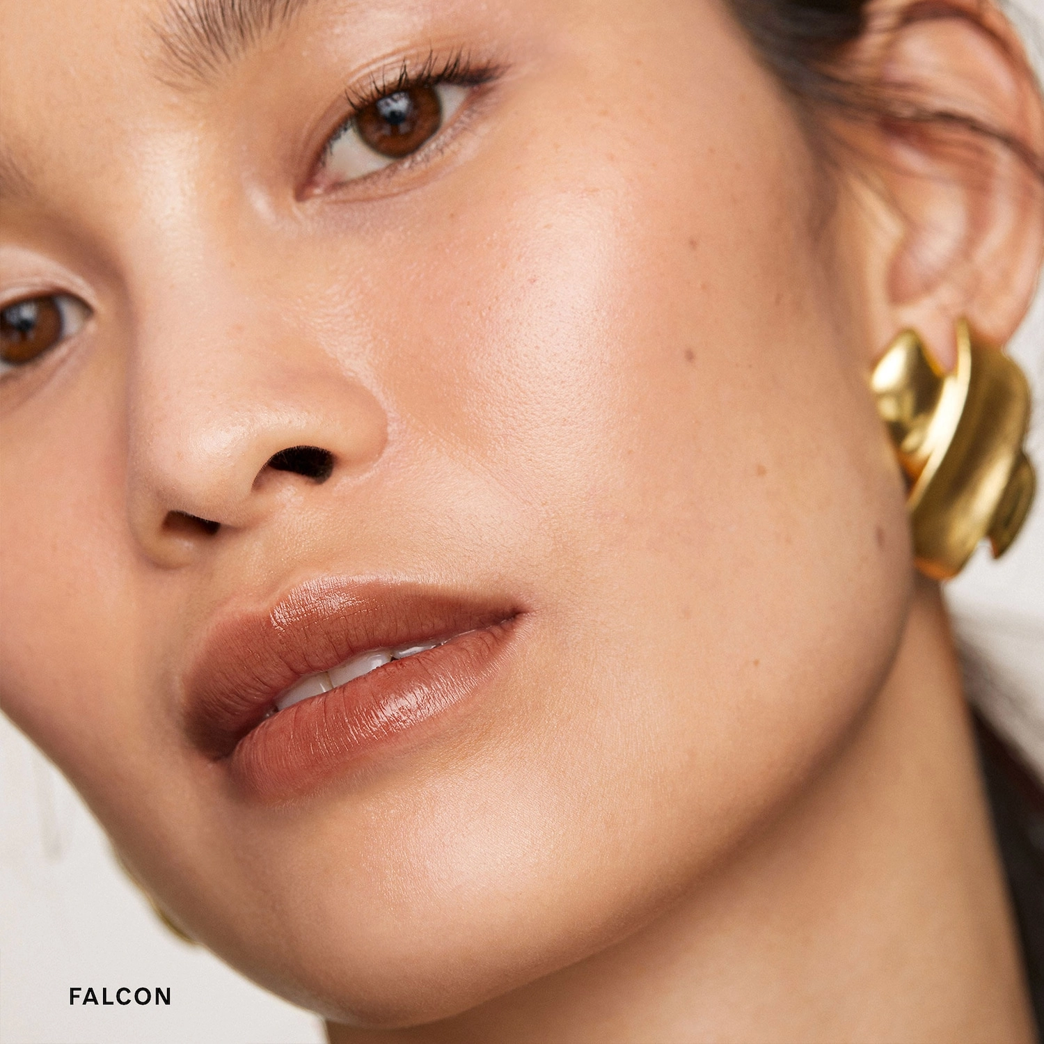 MERIT Shade Slick Classics Tinted Lip Oil - Falcon- deep brown - Image 5