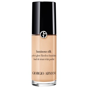 Armani Beauty Mini Luminous Silk Perfect Glow Flawless Oil-Free Foundation Color: 3.8 - Fair with a Golden Undertone