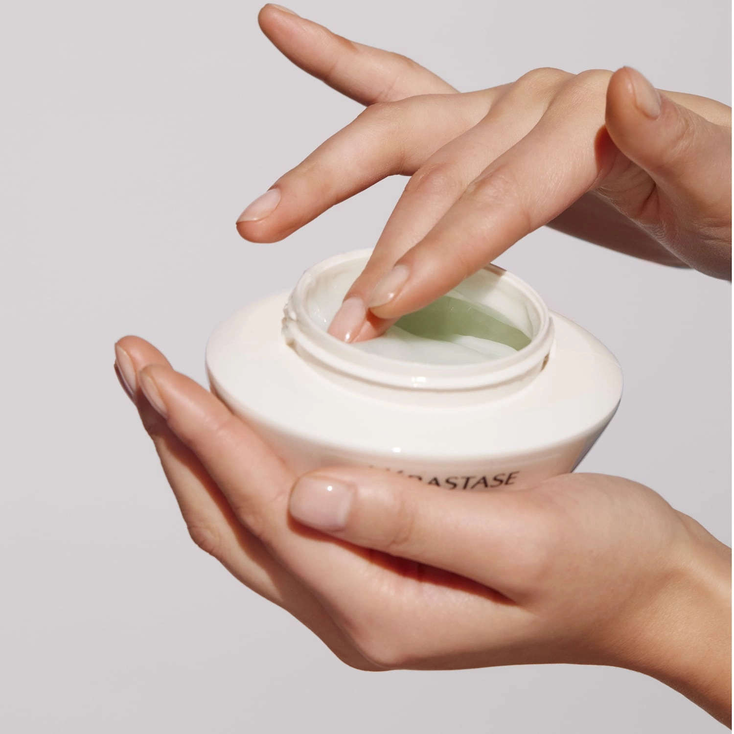 Kérastase Specifique Divalent Hydrating Gel-Mask for Oily Hair - Image 5