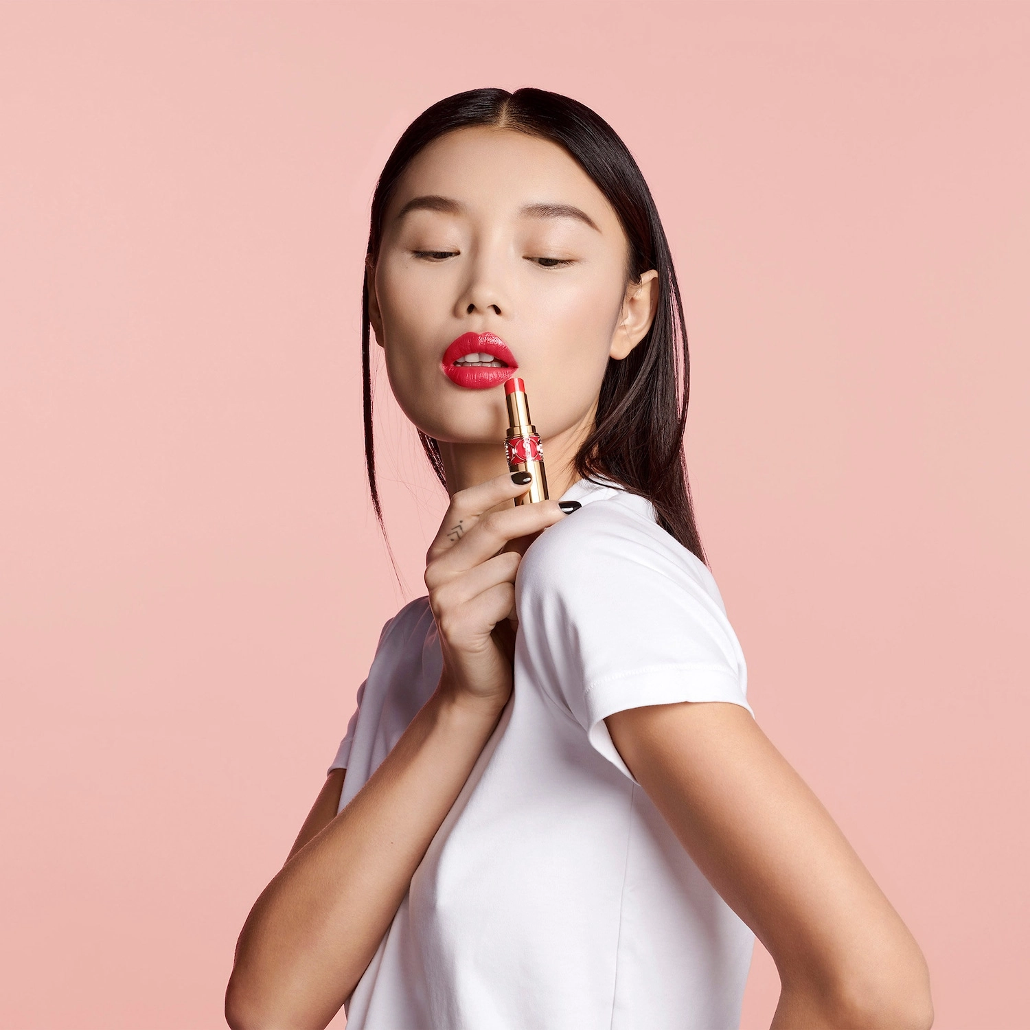 Yves Saint Laurent Rouge Volupté Shine Lipstick Balm Color 152 Pink Broderie - Image 3