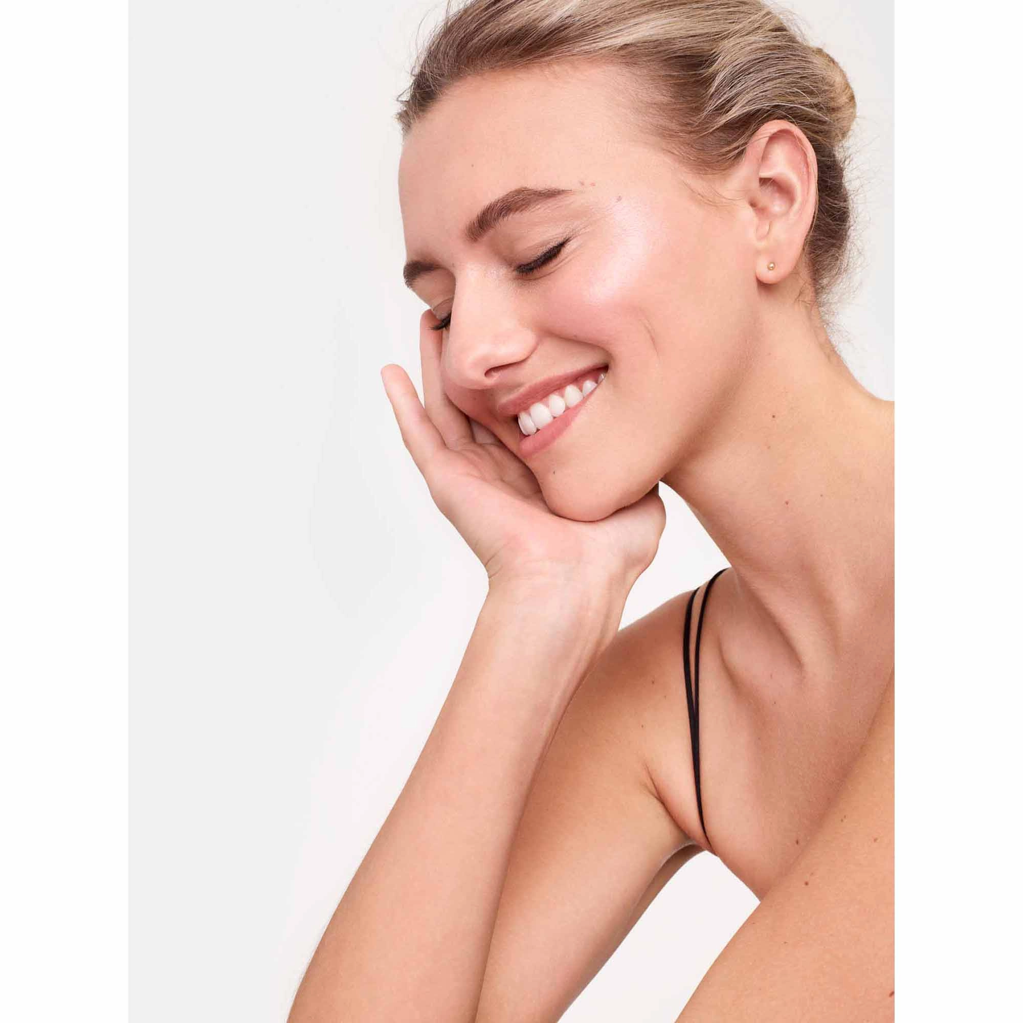 RMS BEAUTY ReEvolve Medium Coverage Liquid Foundation Color: 88 - Rich Auburn - Image 10