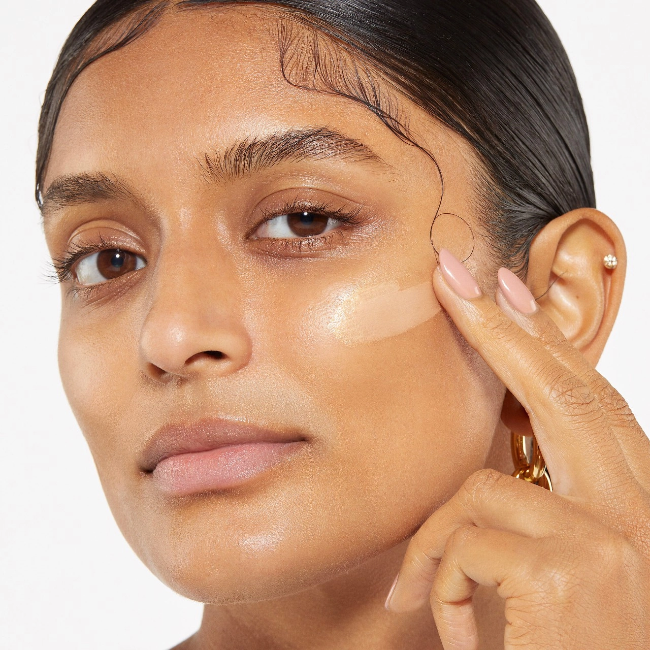 Smashbox Photo Finish Illuminate Glow Face Primer 1 oz. / 30 mL Vegan Radiant Finish - Image 2