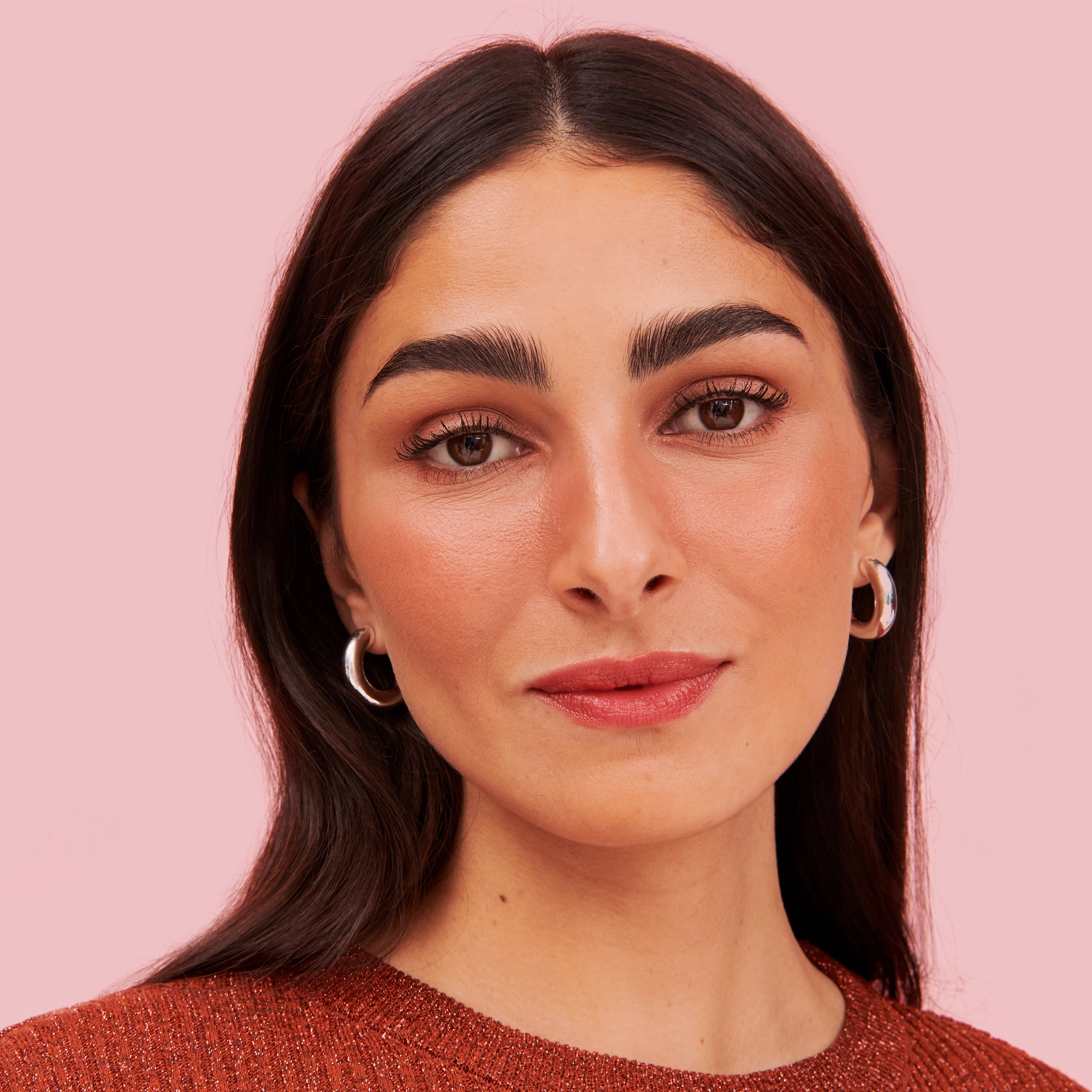 Benefit Cosmetics WANDERful World Terra Silky-Soft Powder Blush - Image 4