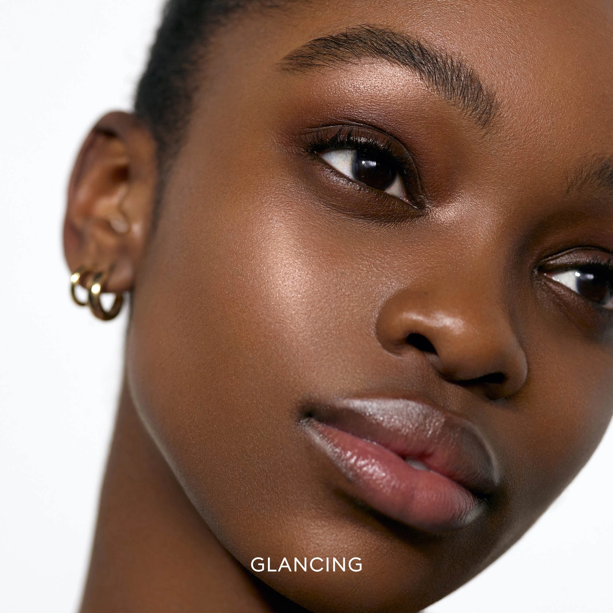 ROSE INC Solar Radiance Hydrating Cream Highlighter - Glancing Rosy Bronze - Image 3