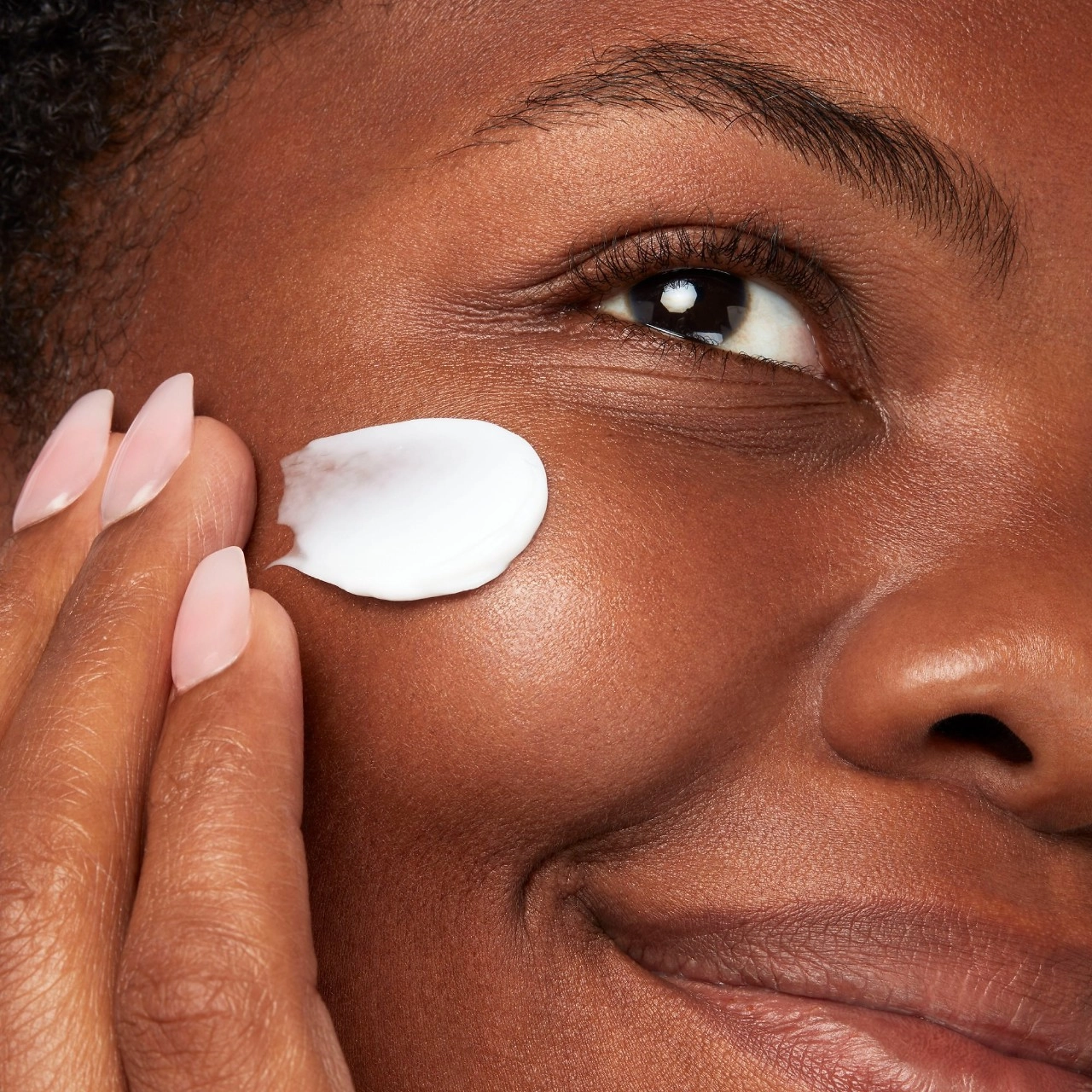 Kiehl's Since 1851 Ultra Facial Refillable Moisturizing Cream with Squalane 5 oz / 150 mL Refill - Image 2