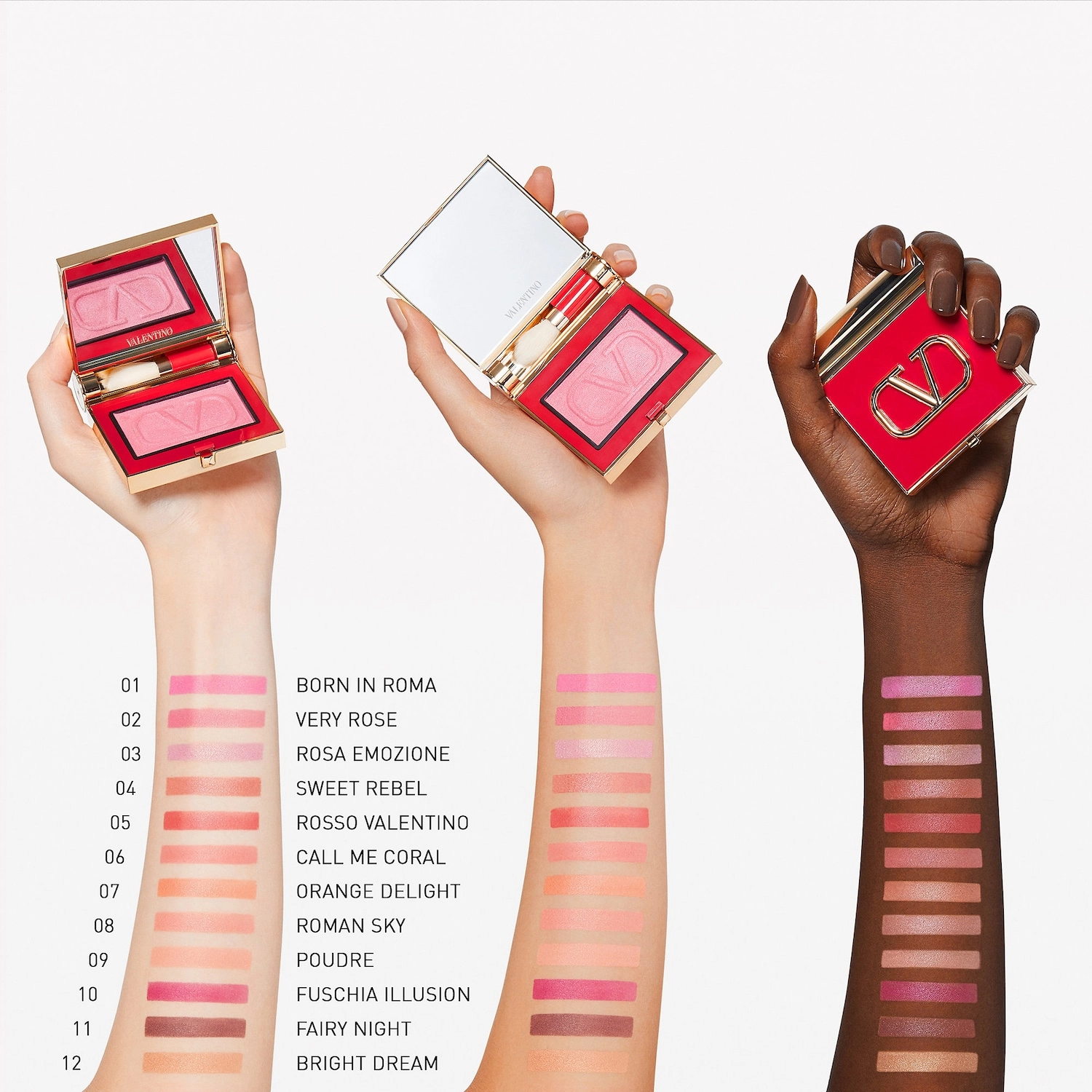 Valentino Eye2Cheek Eyeshadow and Blush Color: 09 Poudre - Soft Nude Pink with Light Reflecting Pearls - Image 4
