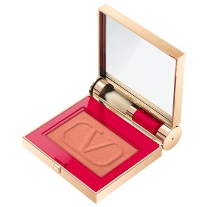 Valentino Eye2Cheek Eyeshadow and Blush Color: 09 Poudre - Soft Nude Pink with Light Reflecting Pearls