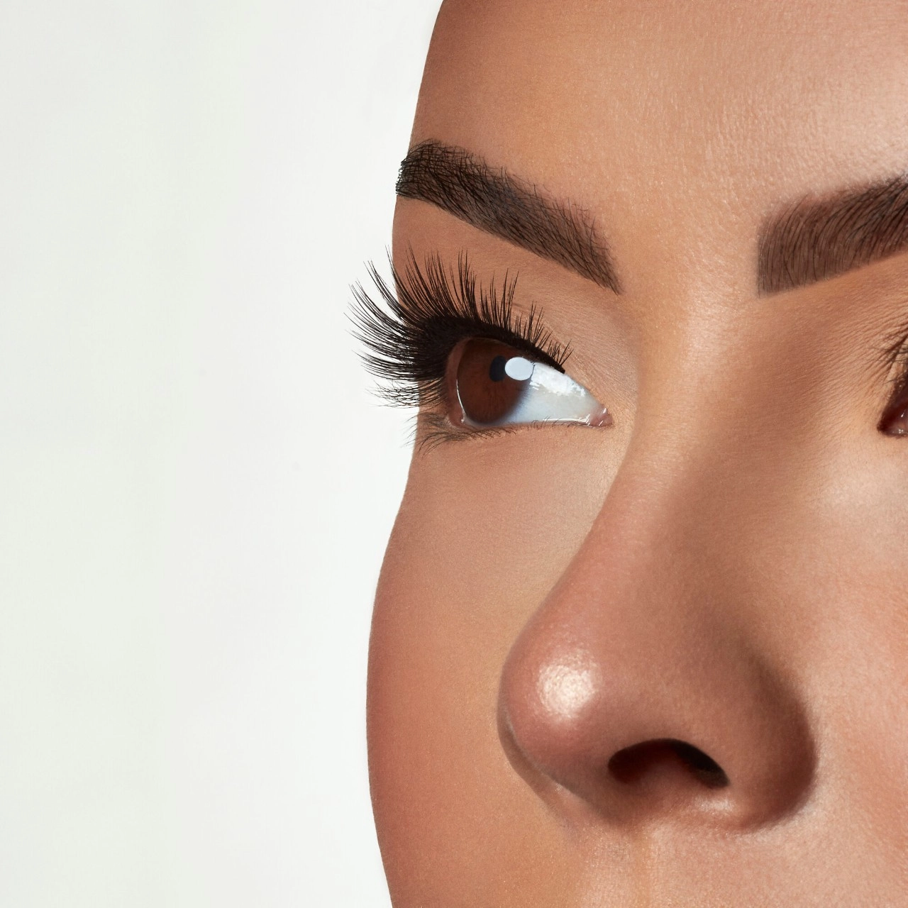 SEPHORA COLLECTION Ardell x Sephora - Faux Mink Dramatic Limited Edition Vegan Lash - Image 4