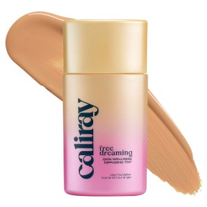 Caliray Freedreaming Blurring Lightweight Skin Tint Color: The 6 - Medium Light with a Warm Undertone