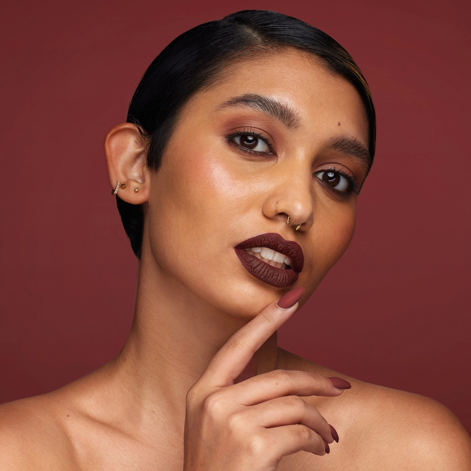 HUDA BEAUTY Liquid Matte Ultra-Comfort Transfer-proof Lipstick - Drama Mama - Image 3