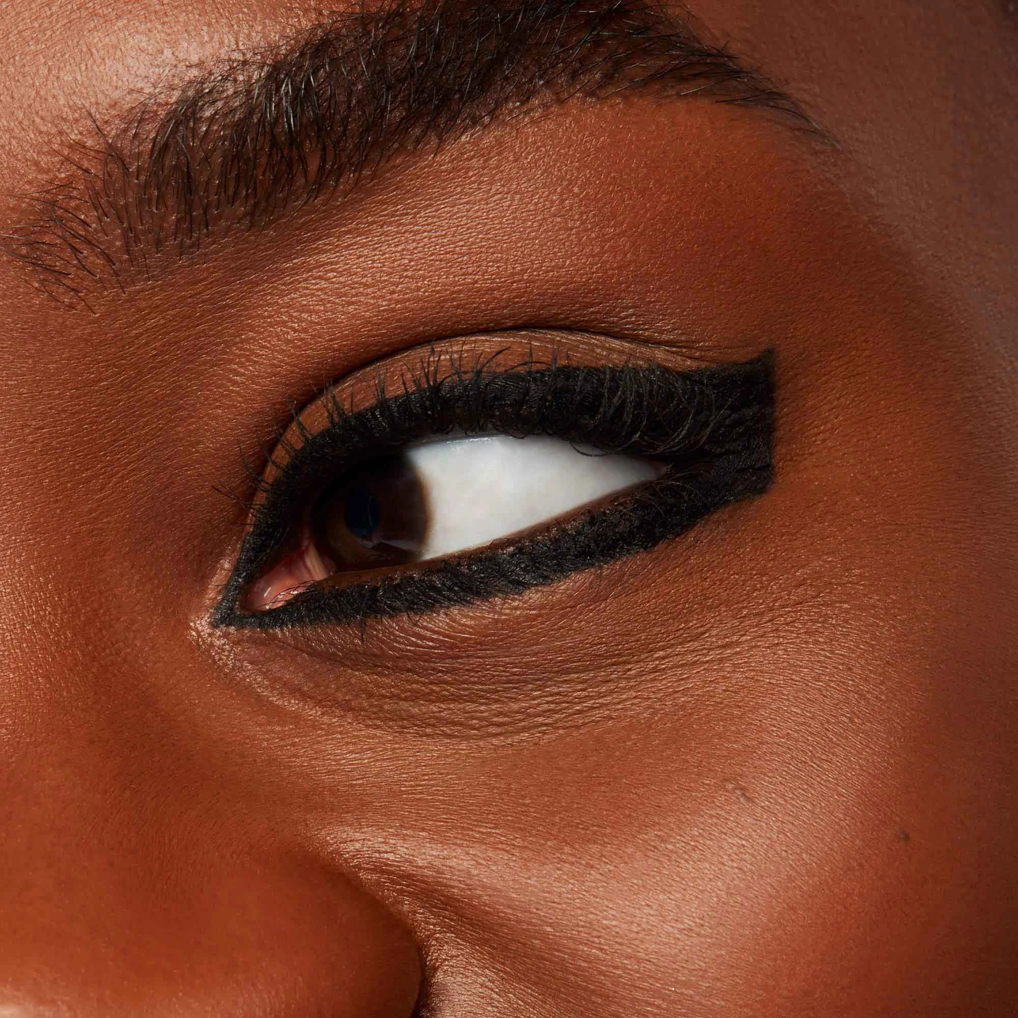 MAC Cosmetics Colour Excess Gel Pencil Eye Liner - Glide or Die Black - Image 4