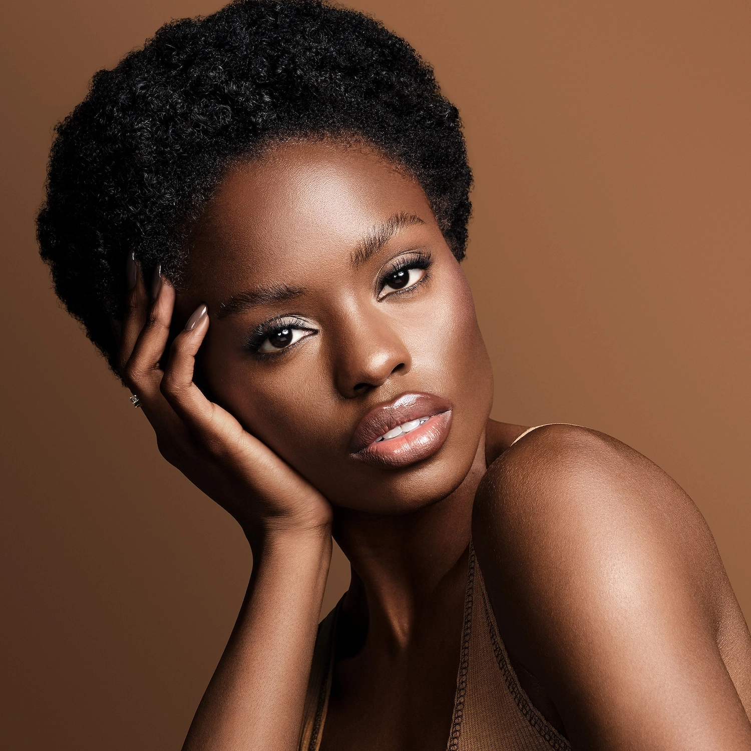 Morphe Filter Effect Soft Radiance Concealer in Medium 14 - Medium with Yellow Undertones - Image 6