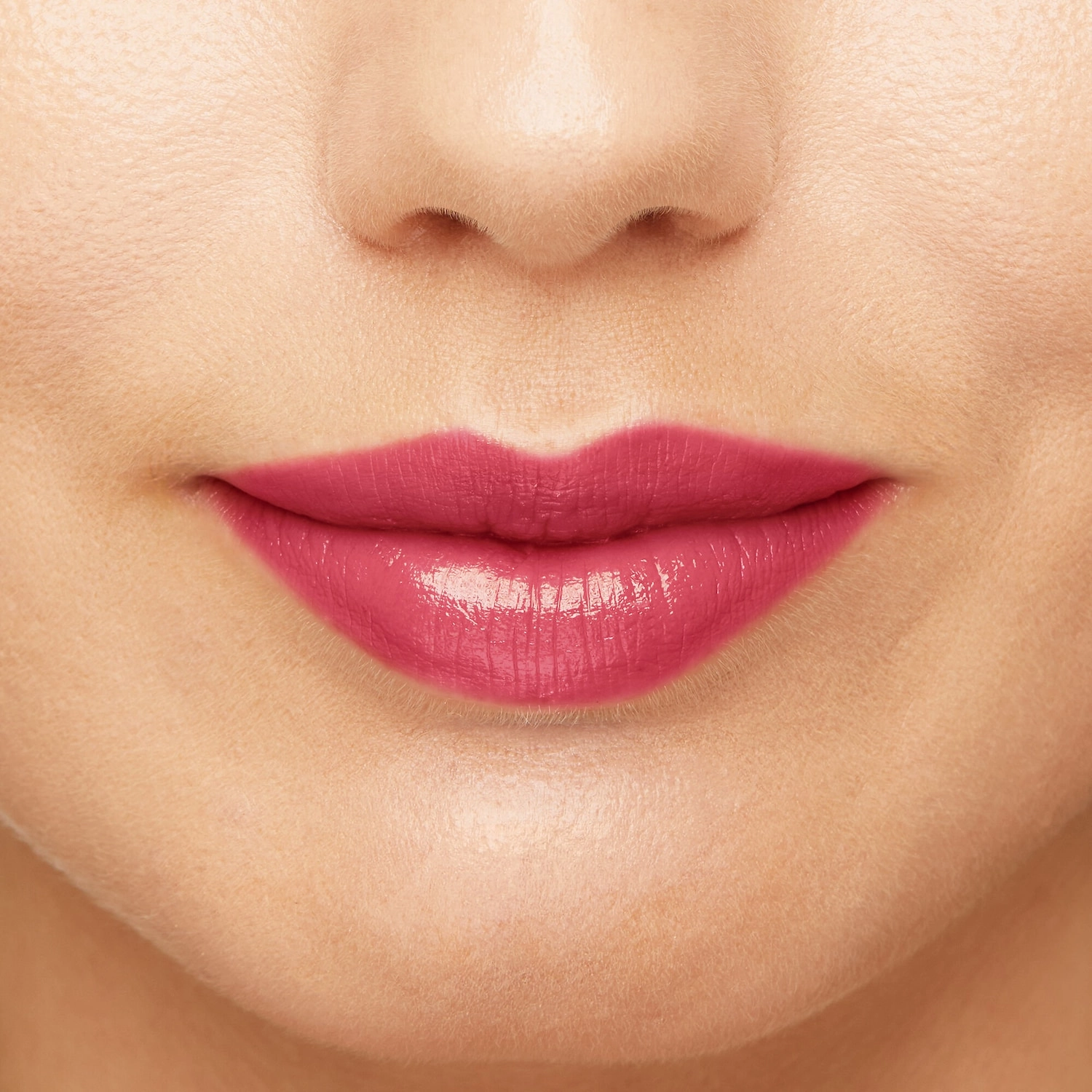 Clé de Peau Beauté Refined Lip Luminizer - Color 4 Dahlia - Vibrant Pink - Image 4