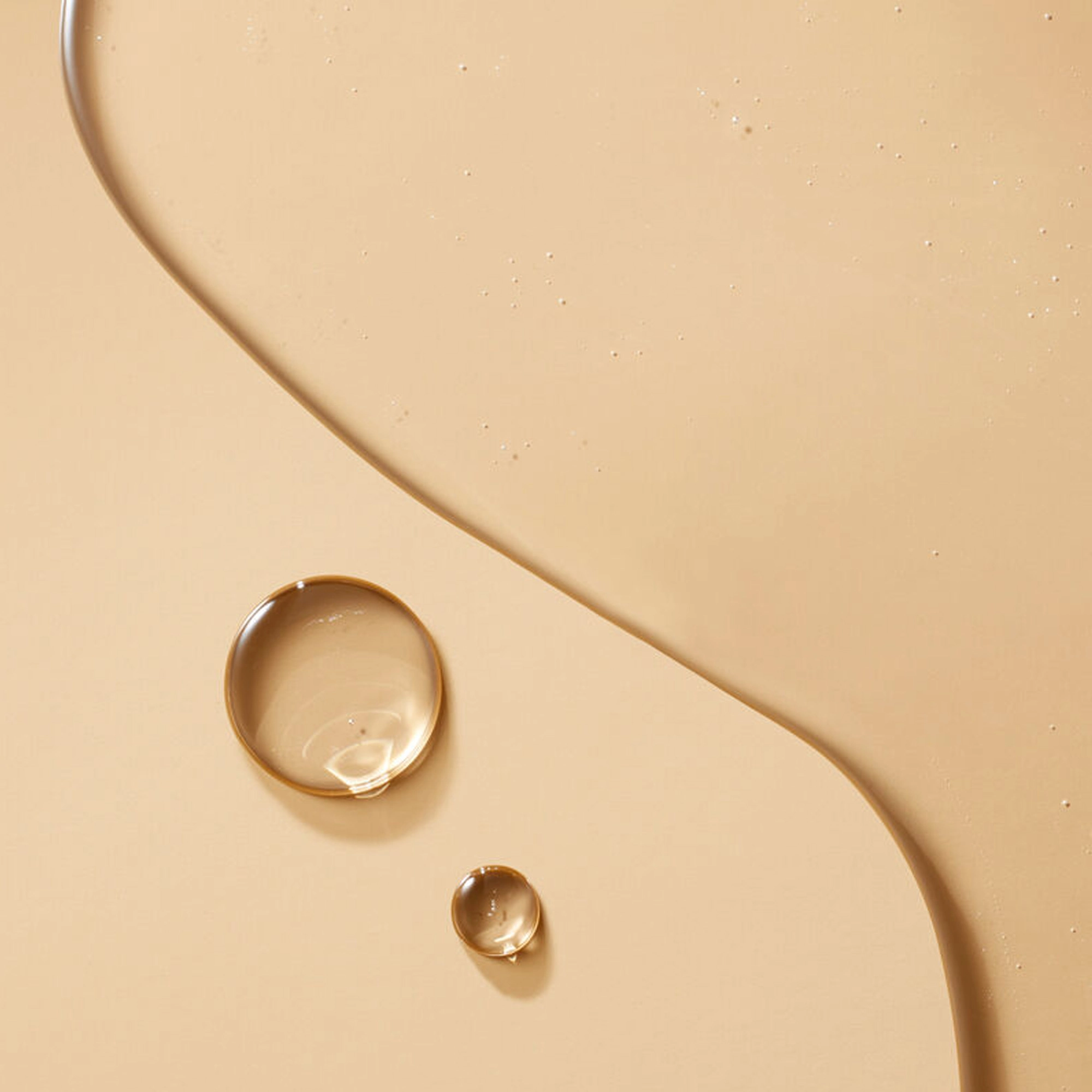 Clé de Peau Beauté Mini Hydro-Softening Lotion 2.5 oz/75 mL Hyaluronic Acid for Dry Skin - Image 4